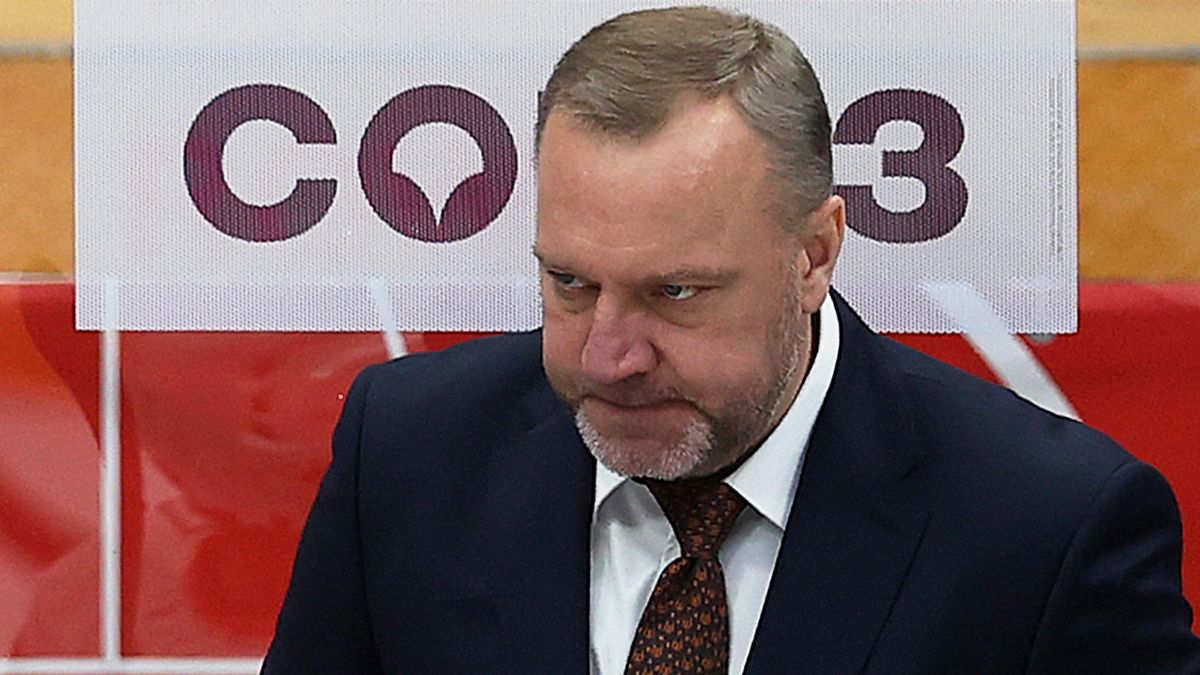 Епанчинцев объяснил поражение «Сибири» в матче с «Салаватом Юлаевым»