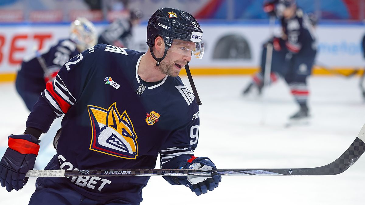 Разин оценил игру Кузнецова в дебютном матче за «Металлург»: «Создал много моментов, мог набрать больше очков»