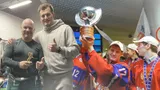 Он забивал Канаде в финале МЧМ, а в 30 лет тренирует в Ночной лиге. Неожиданный поворот в жизни Двуреченского