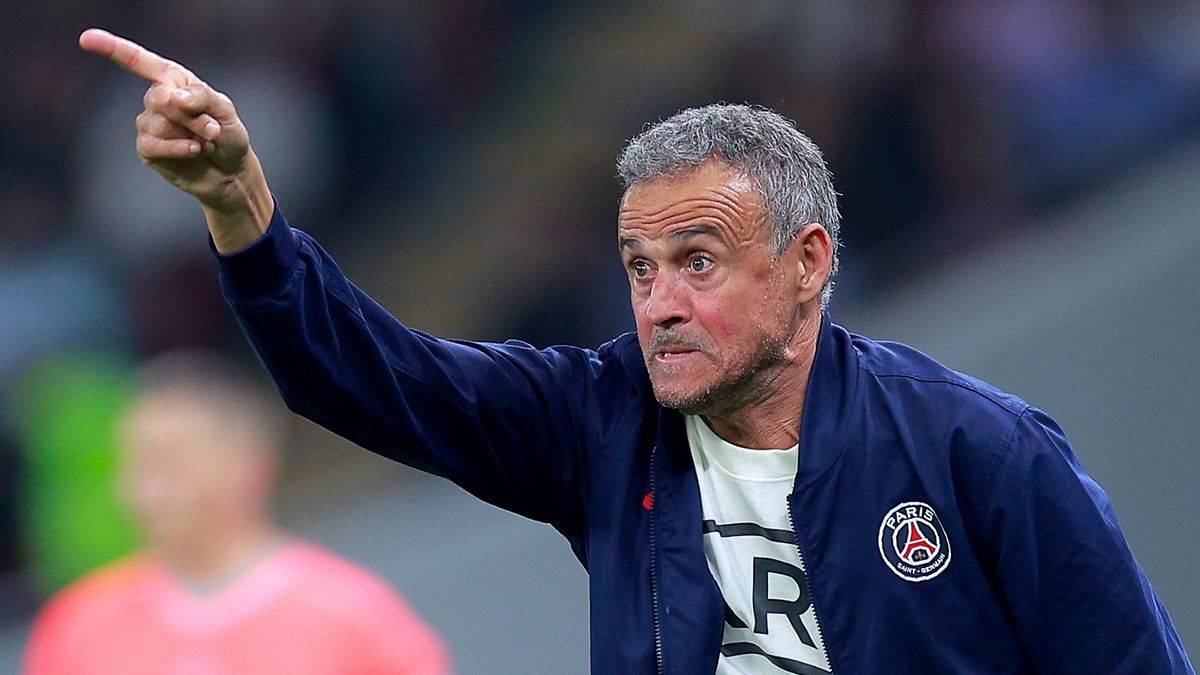 Луис Энрике о подвиге Сафонова: Впервые вижу, чтобы вратарь отразил четыре пенальти