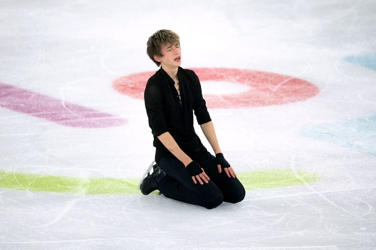 Губки бантиком Щербаковой, синие очки Косторной, Трусова в будоражащем топе. Воссоединение великого трио ТЩК: Фото