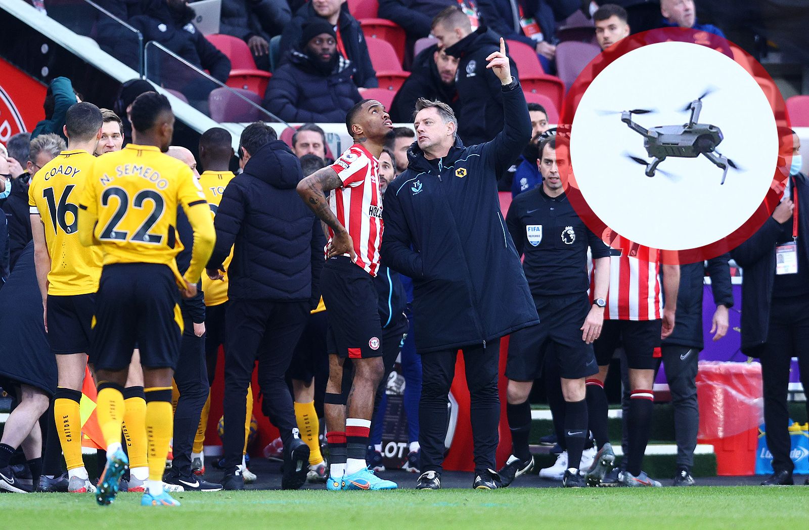 Почему перенесли матчи английской премьер. Почему перенесли матчи английской премьер. Болельщики на стадионе. Почему перенесли матчи английской премьер. Почему перенесли матчи английской премьер.