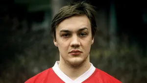 Бился с русофобом Гашеком, играл со Знарком, мог стать легендой СССР. История хоккеиста Хафизова 