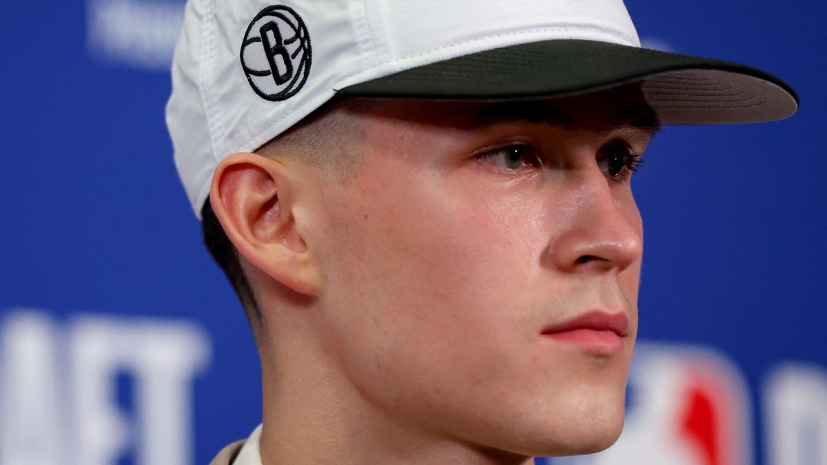 «Бруклин» проиграл 17- матч в сезоне НБА, Демин набрал 3 очка