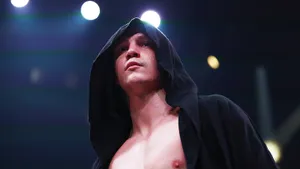 Сын легендарного Кости Цзю идет без осечек и может стать звездой. Никита готов к бою с непобежденным испанцем