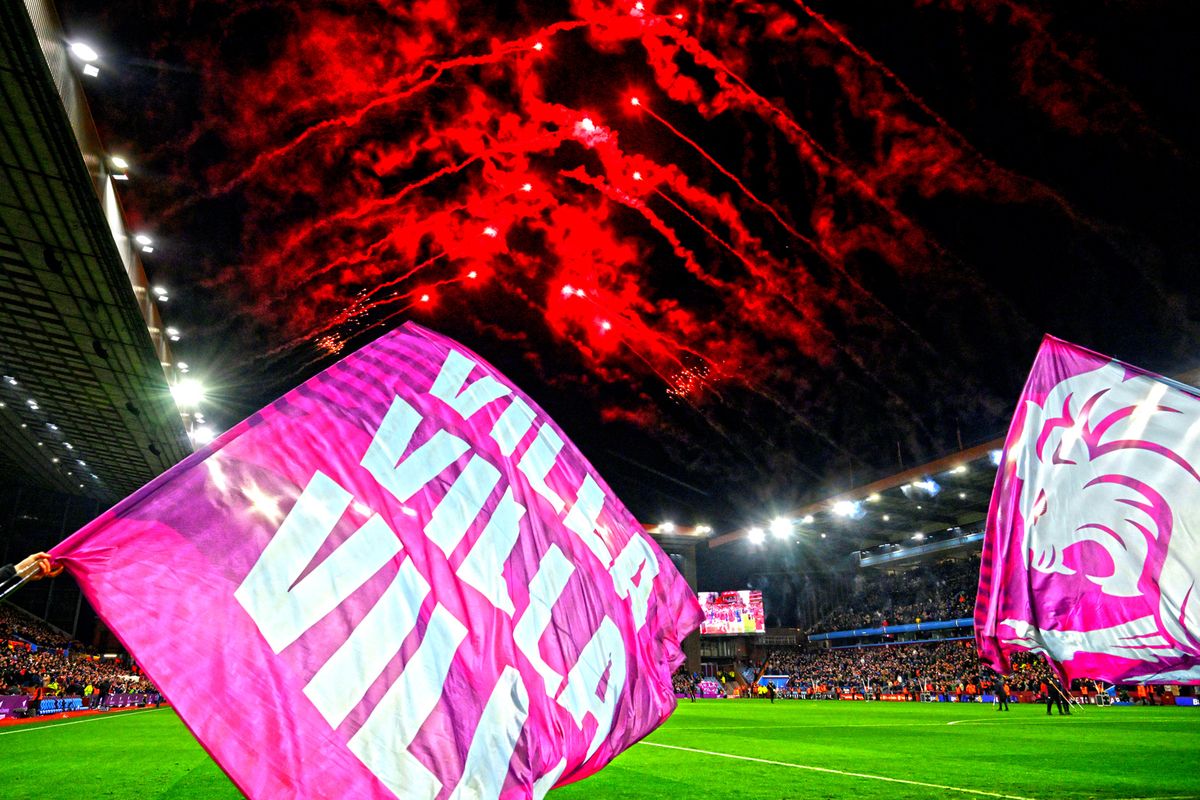 «Астон Вилла» продлила контракт с капитаном команды