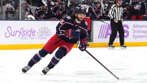 Такое не снилось ни Овечкину, ни Капризову! Америку шатает новый русский герой — Марченко штампует очки и буллиты