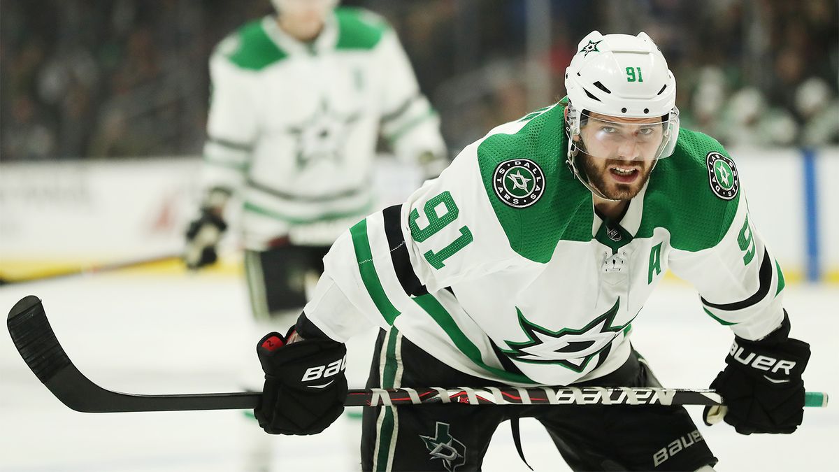 Сегин получил от «Далласа» серебряную клюшку за 1000 матчей в НХЛ