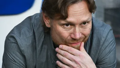Валерий Карпин