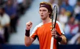 Рублев обыграл Медведева на старте Итогового турнира ATP