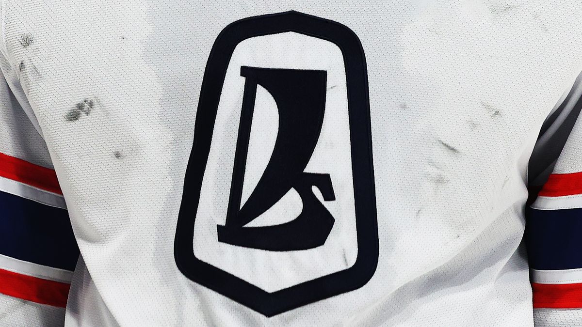 «Лада» прервала серию из четырех поражений в КХЛ, обыграв «Амур»