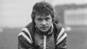 Легендарный футболист СССР приложил журналиста из Украины: «Пусть ответит мне на миллионы евро за мою репутацию»