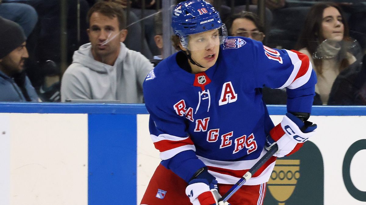 Панарин признан 1-й звездой матча с «Детройтом»