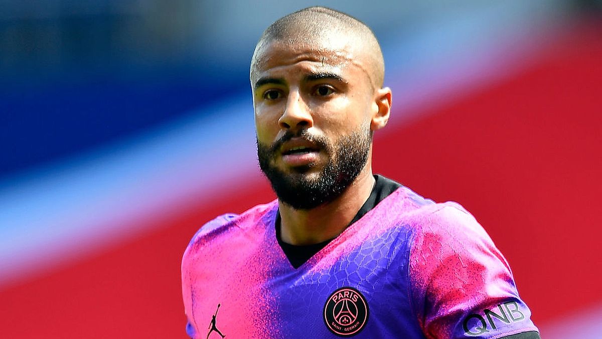 Бывший полузащитник «Барселоны» и «ПСЖ» Рафинья Алькантара завершил карьеру