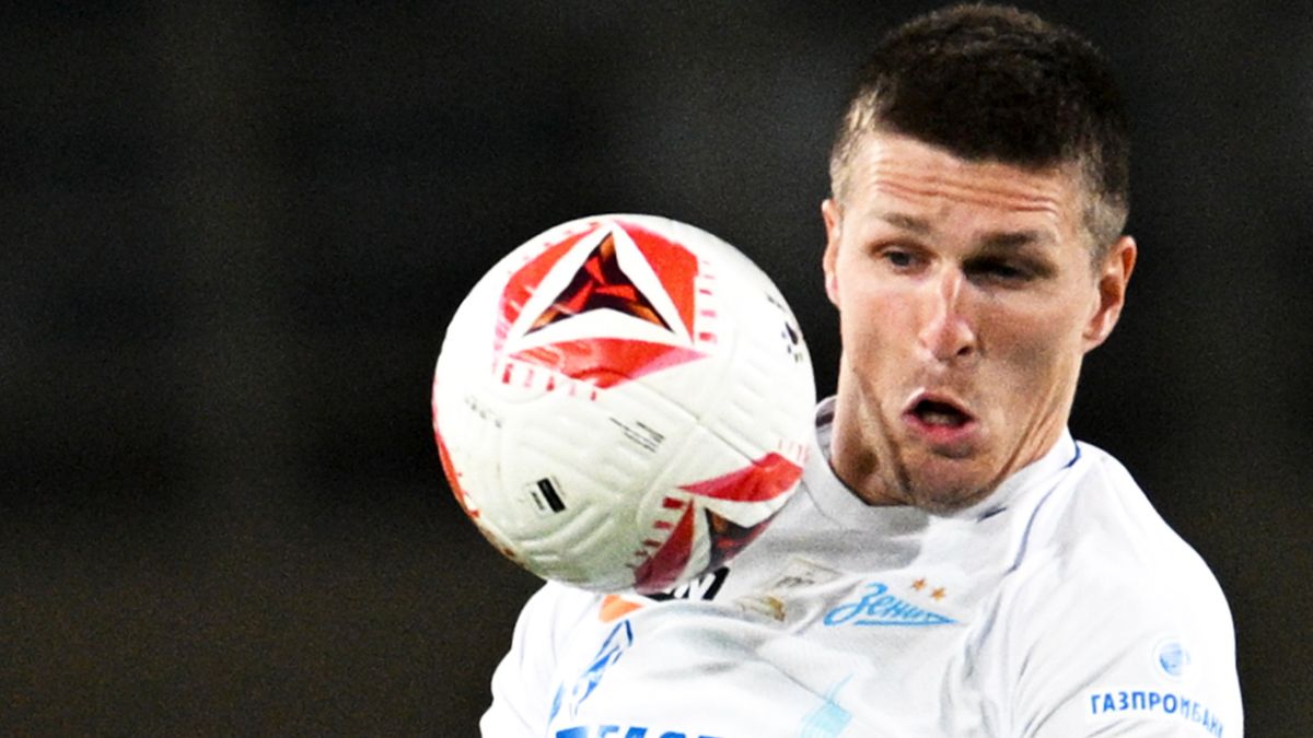 Соболев открыл счет в матче «Оренбург» — «Зенит»