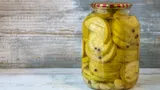 Банками закрываю кабачки по-корейски: рецепт вкусной и легкой закуски для зимних вечеров