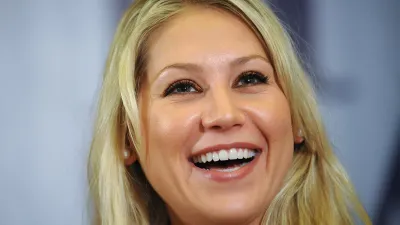 Анна Курникова