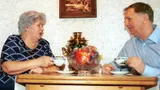 Пахал как проклятый на заводе, падал в обморок от голода, сильно расстроил родную мать. Истории из детства Тихонова