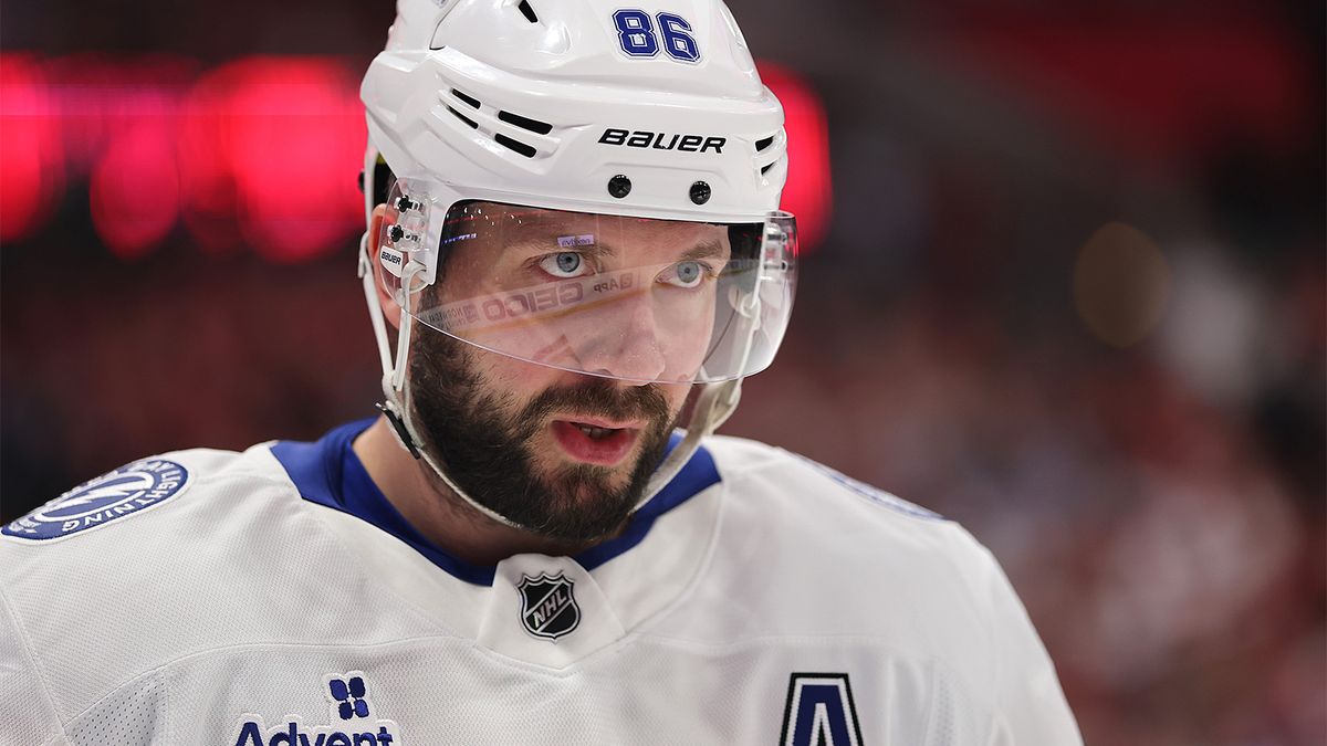 Кучеров пропустил второй матч «Тампы» из-за болезни