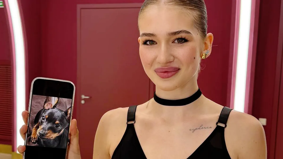 20-летняя фигуристка Елизавета Медведева хвастается снимками в купальнике