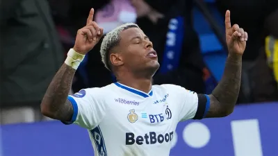 Артур Гомес