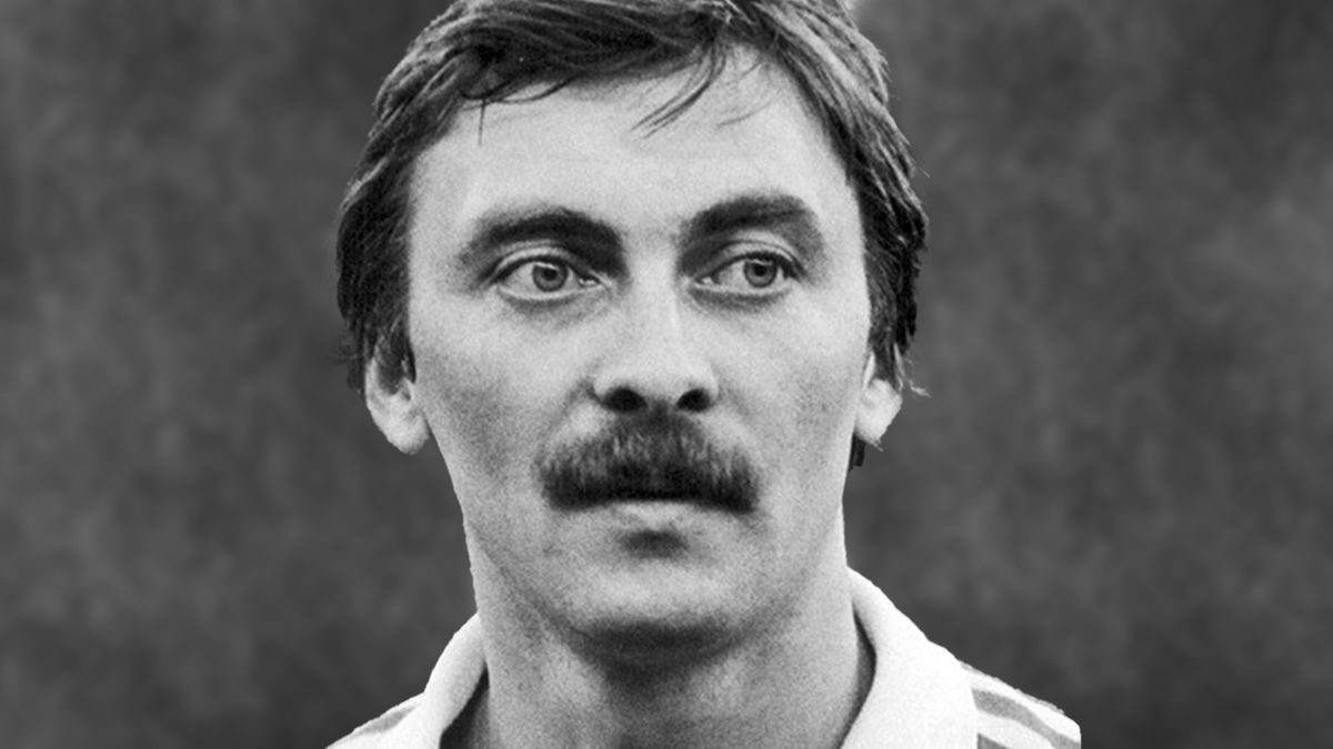 Был легендой СССР, унижал великого Дасаева, нарушил закон и бежал от полиции в Европе. Истории о Желудкове