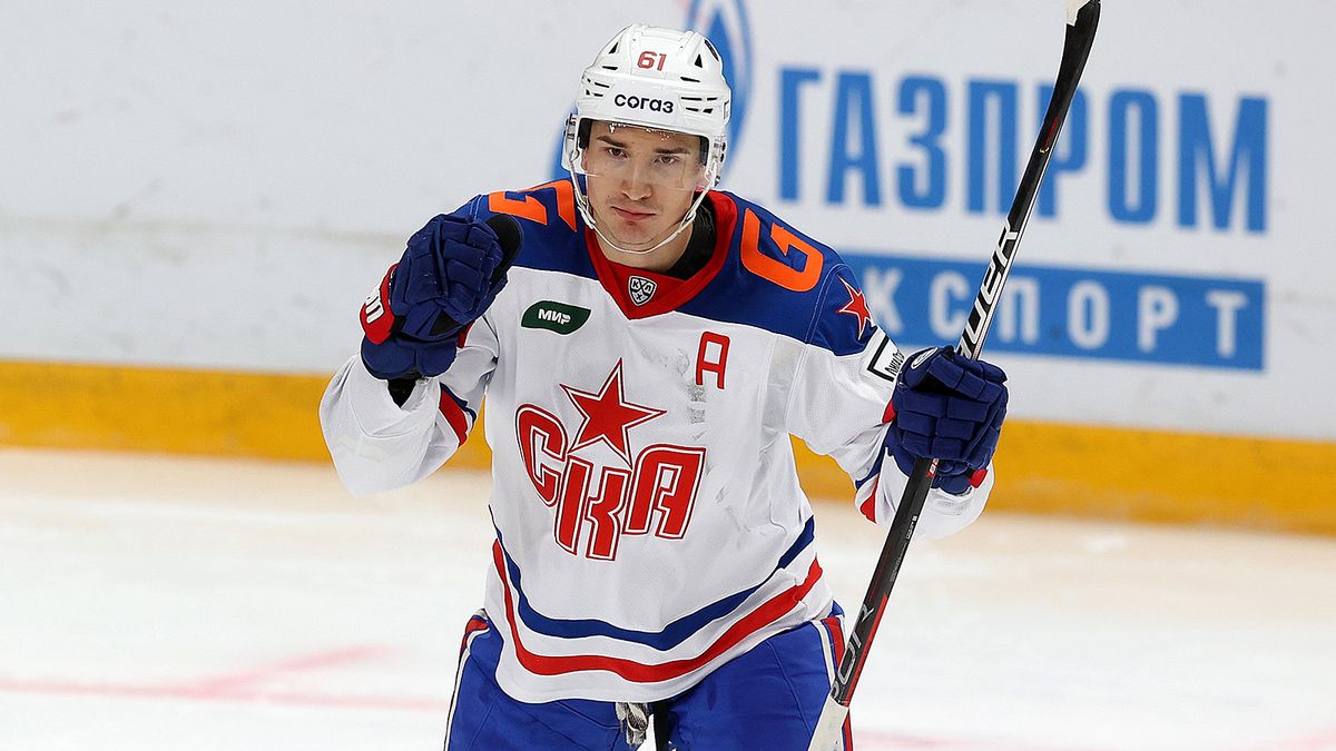 СКА расстанется с тремя хоккеистами, в том числе лучшим бомбардиром команды
