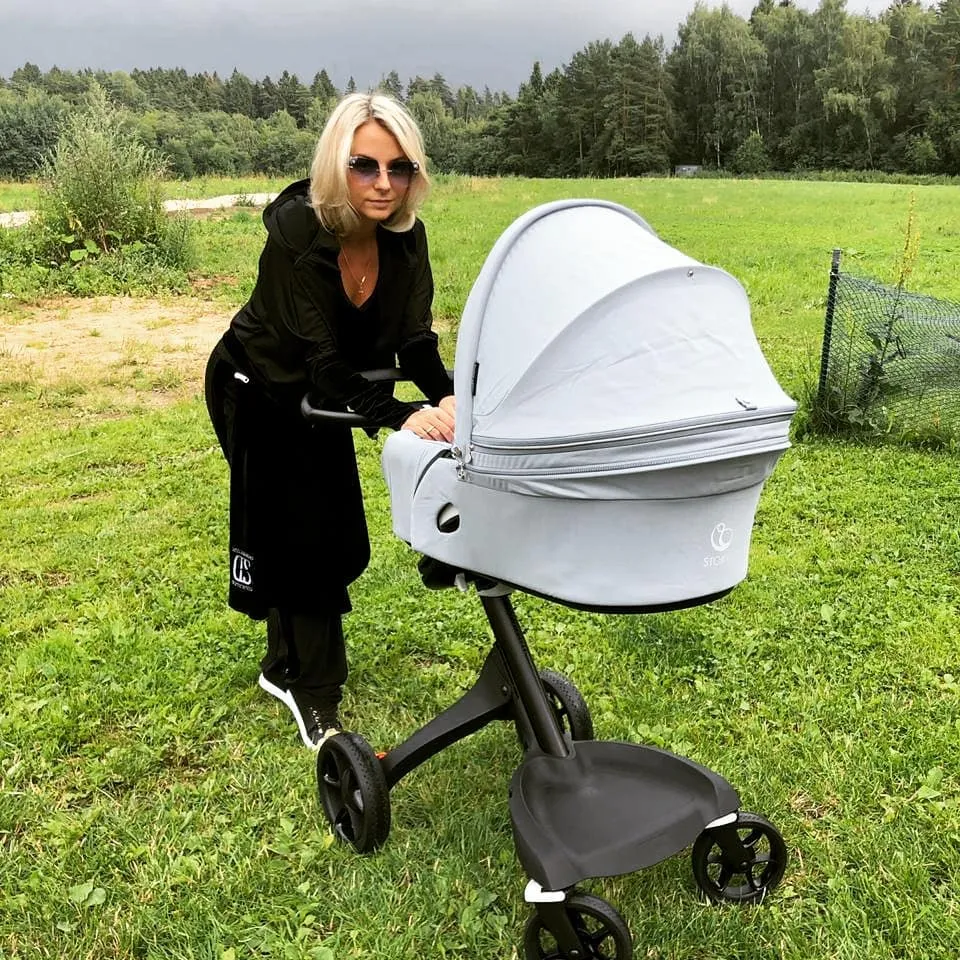 Шеннон Доэртиді жалаңаш көріңіз