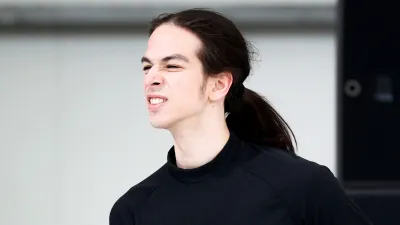 Петр Гуменник