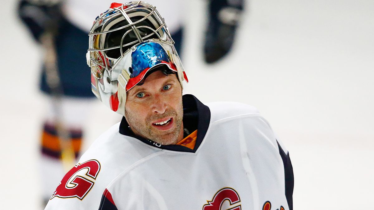 43-летний Петр Чех возобновил хоккейную карьеру