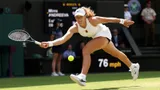 Британская королева смутила 18-летнюю россиянку. Но Мирра все равно успела стать любимицей Лондона