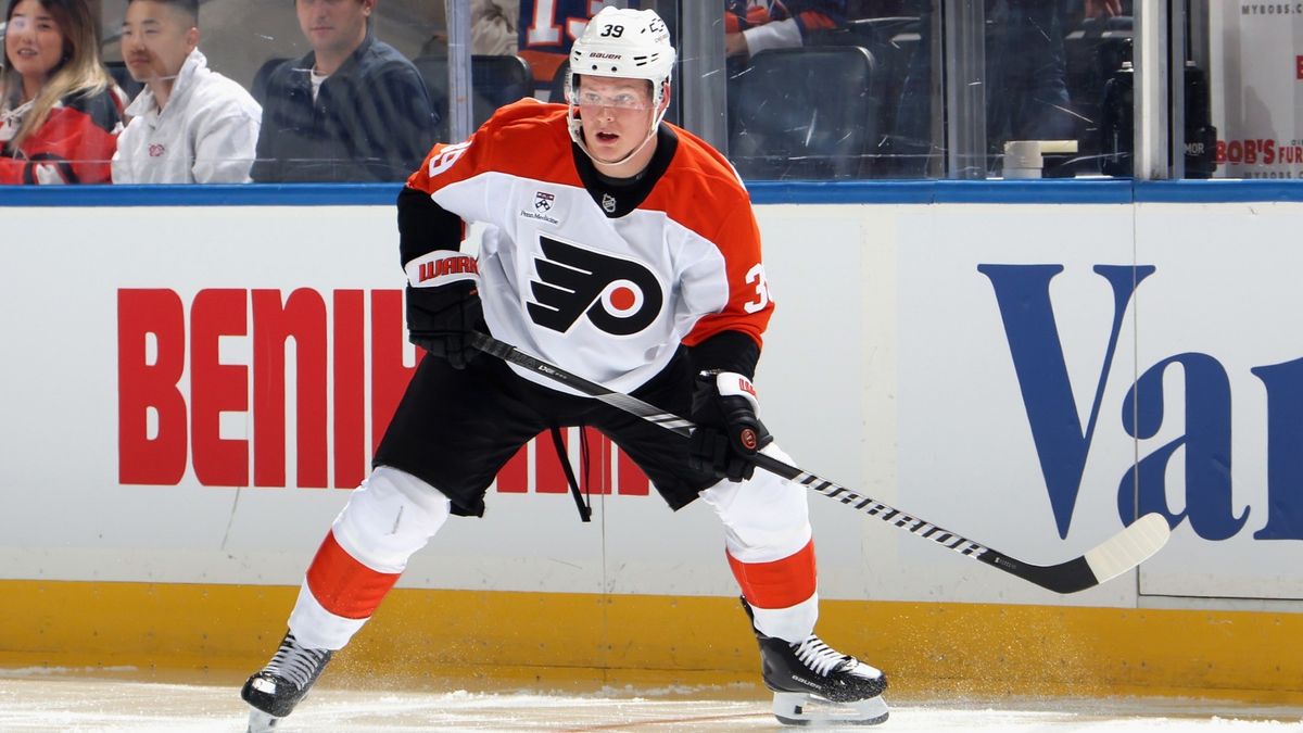 «Айлендерс» без Сорокина проиграли «Филадельфии», у Мичкова ассист и нереализованный буллит