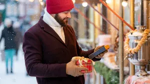 Что подарить на Новый год до 1000 рублей: собрали недорогие варианты, которые порадуют любого