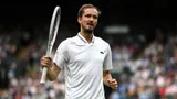 Медведев устроил скандал и оскорбил судью на US Open