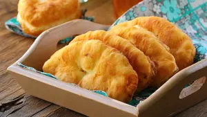 Готовлю жареные пирожки с картошкой по бабушкиному рецепту: любимое блюдо из детства