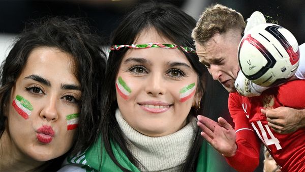 Красотки на трибунах, жуткий фол на Мелехине и пушка Батракова: Россия против Ирана — в фото