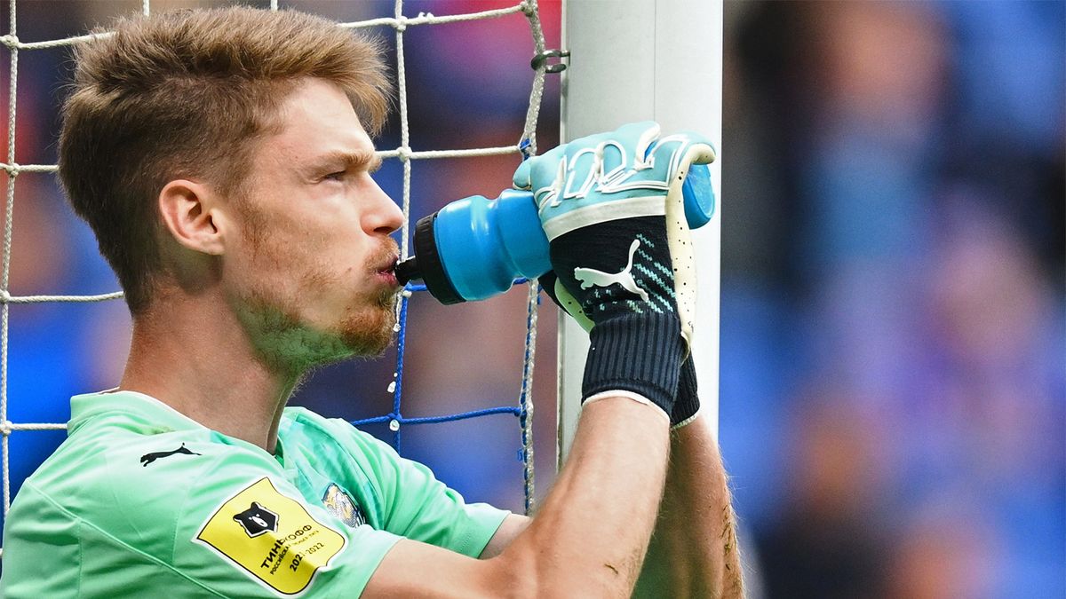 Вратарь «Зенита» посоветовал книгу: «Моя любимая. Всем рекомендую, не пожалеете»