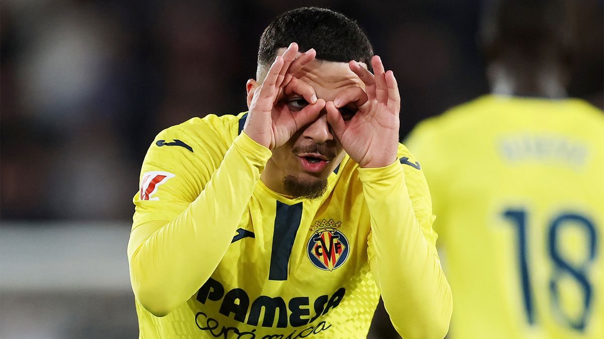 Грузин Микаутадзе признан игроком месяца в Ла Лиге