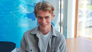 Российский фигурист-сенсация вернулся в спорт после паузы в 7 лет и выиграл медаль. Узнали, как такое может быть!