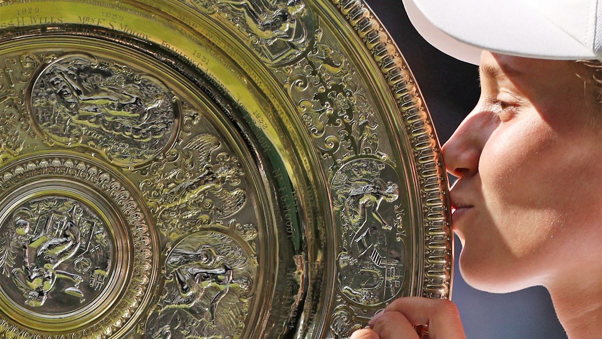 В Казахстане усомнились в целесообразности присуждения государственной награды Рыбакиной