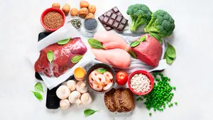 Низкий гемоглобин? Добавьте в рацион эти 10 продуктов — они рекордсмены по содержанию железа