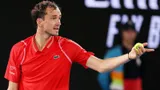 На Australian Open болельщику не позволили отпраздновать победу Медведева с флагом России