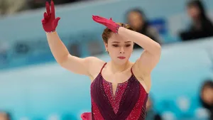 Работая с топ-тренером, русская фигуристка провалилась перед Олимпиадой. Самоделкина опустилась ниже, чем год назад