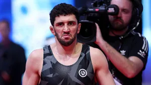 Над российскими чемпионами грубо поиздевались на Западе. Но они поехали мстить