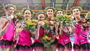 «Государство не просило вас рожать». Скандал с олимпийской чемпионкой, ставшей депутатом