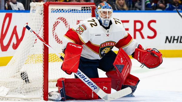 Русский вратарь творит историю в США! Бобровский проводит слабый сезон, но бьет рекорды и переписывает достижения