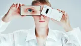 Привезли в Россию за 29000: Nothing Phone 3a сохранил фирменный прозрачный дизайн и впервые получил телевик