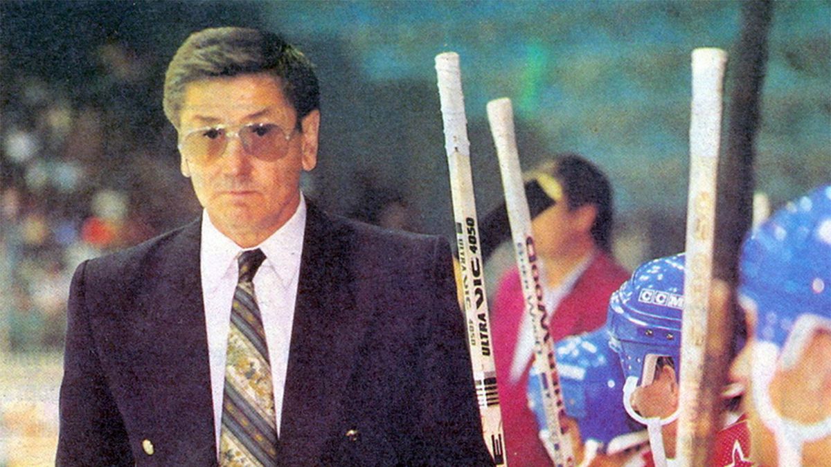 Хлестали водку и таскали девок по ночам. В этом клубе СССР творился настоящий бардак  как удалось все исправить