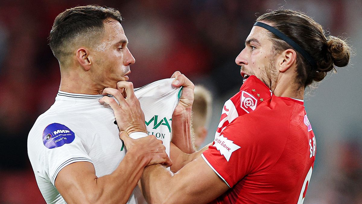 Швец рассказал, как «Ахмат» не опустил его в «Зенит» и «Спартак»: «Конечно, расстроился»