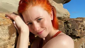 «Ух ты, бомба!» Фигуристка Загорски впечатлила поклонников фотографией в купальнике